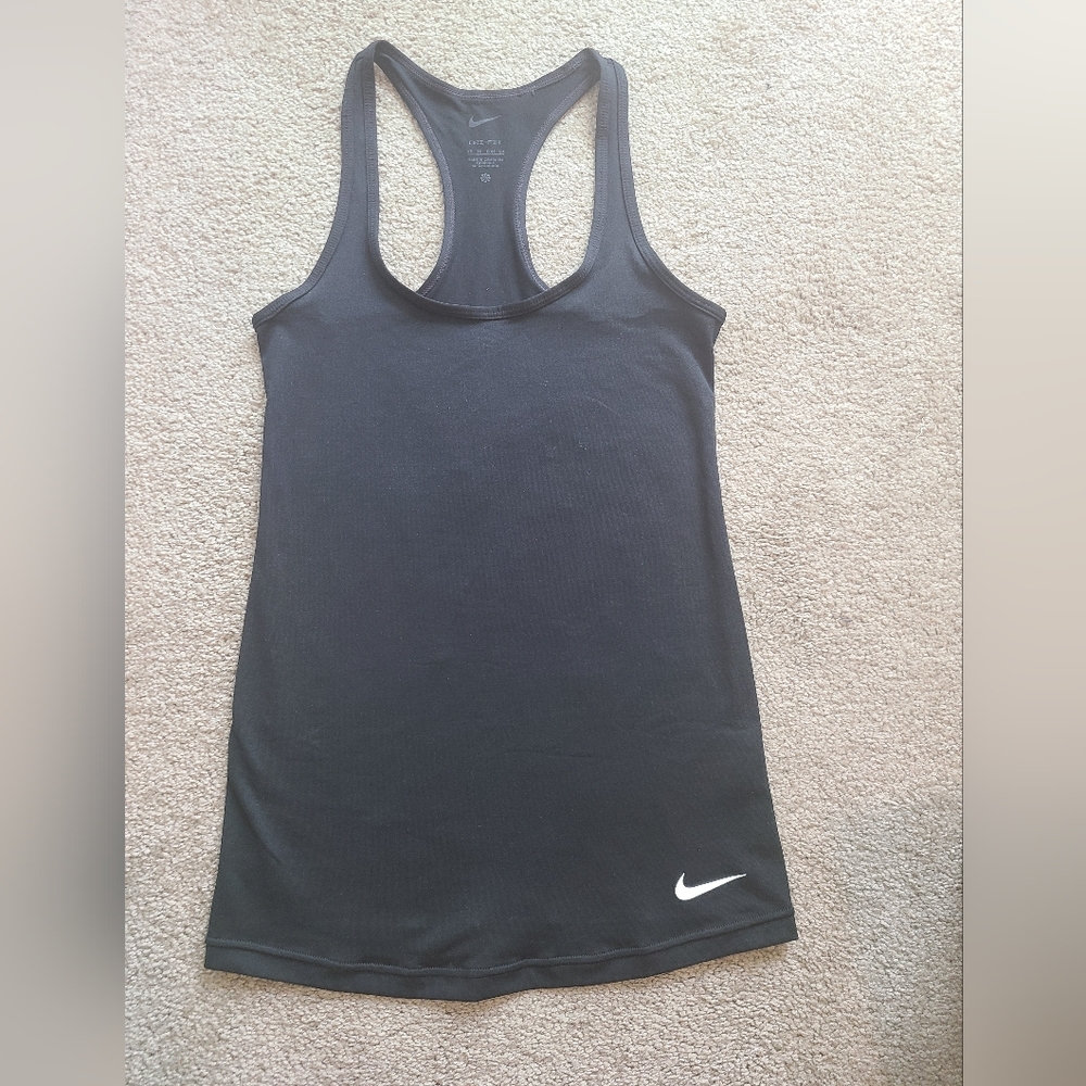 NWOT Nike dri-fit tank top